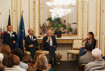 Lucas aux côtés de Jean-Marc Sauvé, Maître Jerôme Delas et Amélie Guibert